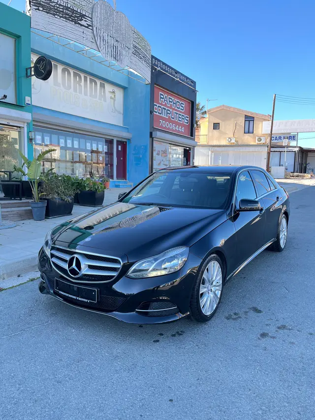 2014 Mercedes-Benz E250 CDI — photo 2 of 8