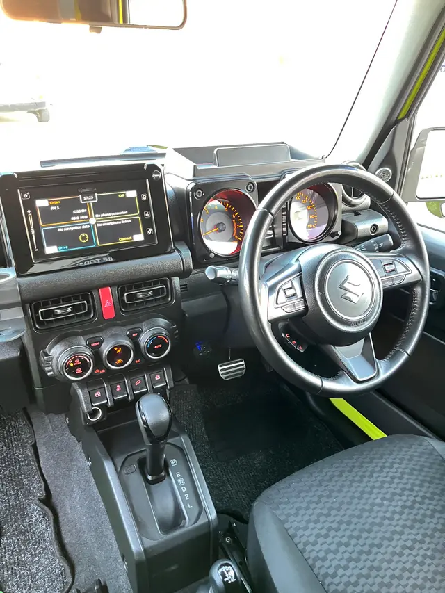 2021 Suzuki Jimny — photo 7 of 7